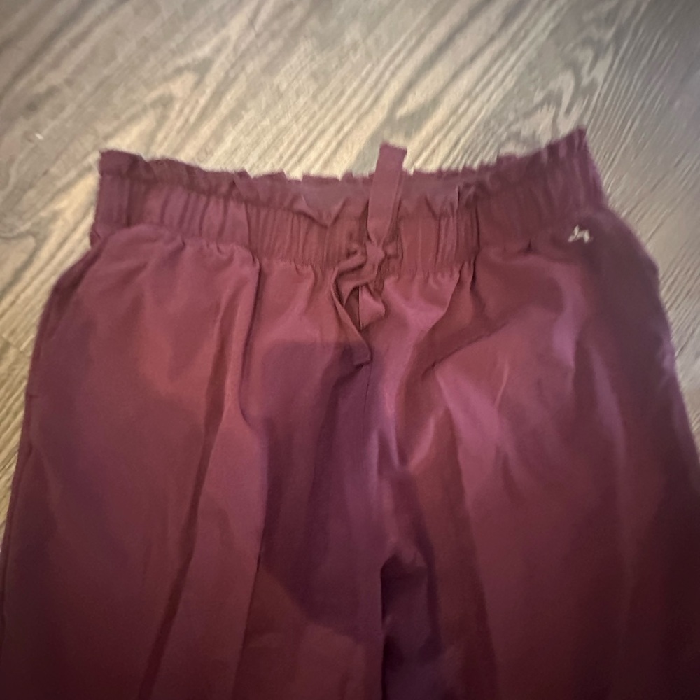 JoyLab Maroon Ruffle Pants - Picture 2 of 3